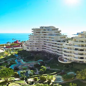  Appartement Benal Holidays
