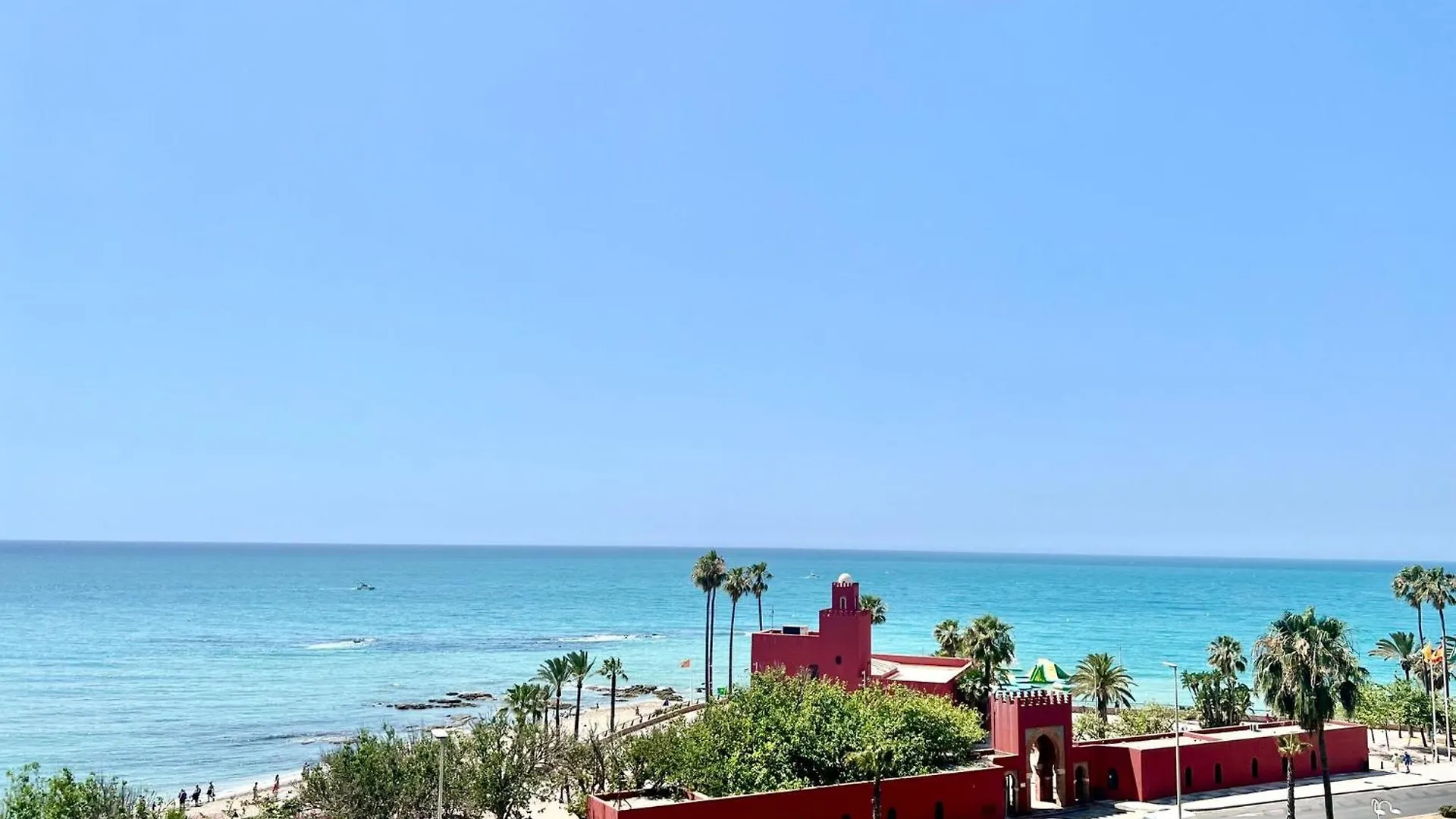 Sea Front Apartment With Large Terrace In Benalbeach Benalmadena